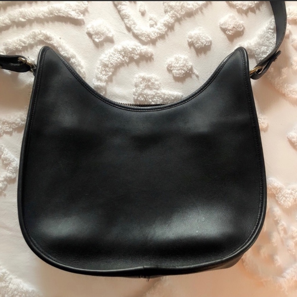 Vintage Coach Legacy Bag- immaculat…